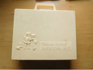 Speelgoed vintage fischer price medical kit