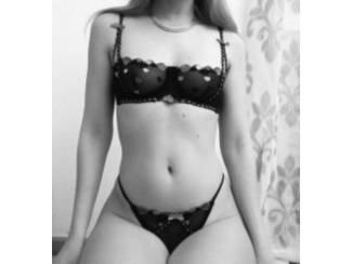 Contacten Rotterdam'ın kalbindeki en pop&uuml;ler salon, &ouml;zel otoparklı