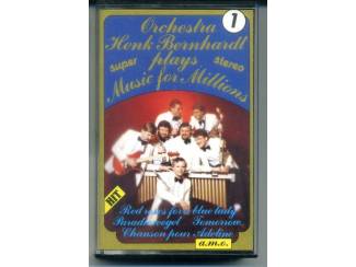 Cassettebandjes Orchestra Henk Bernhardt Plays Music for Millions 12 nrs ZGAN