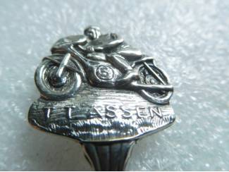 Sportartikelen en Voetbal mooi verzilverd lepeltje TT Assen