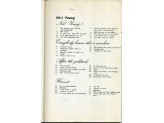 Muzikanten, Artiesten en Dj's Crosby Stills Nash & Young - Songbook 12 lp's 122 nummers