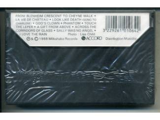 Cassettebandjes Johan Asherton &ndash; God's Clown 10 nrs cassette 1988 NIEUW