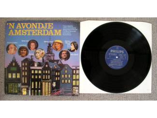 'n Avondje Amsterdam 12 nrs LP 1975 MOOIE STAAT