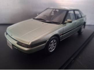 Mazda 323F 1989 Schaal 1:24