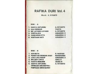 Cassettebandjes Rafika Duri Vol. 4 Hanya Untukmu cassette 12 nrs cassette ZGAN