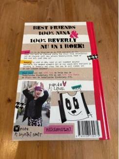 Jeugdboeken Niki Smit omnibus : 100% Nina en 100% Beverly (10+)