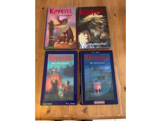 Jeugdboeken R.L. Stine : kippenvel Kamp nachtmerrie (10+) speciale kaft