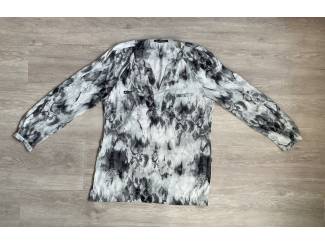 T-Shirts & Tops Espresso damesshirt - maat 40