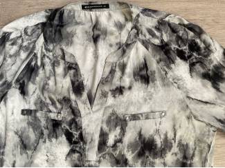 T-Shirts & Tops Espresso damesshirt - maat 40