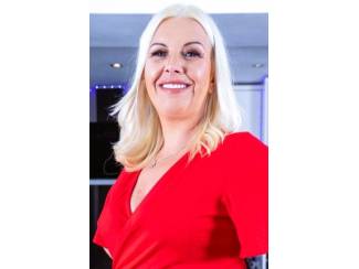 Daten en Relaties Vrouw met uitstraling zoekt echte klik