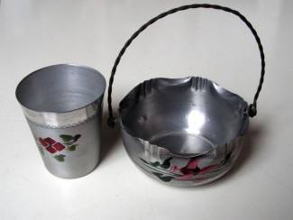 Servies los Oud Belgi&euml; 1930 Vielle Belgique schaaltje + bekertje gebruik