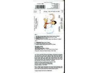 Cassettebandjes Eric Le Lann &ndash; Joue Piaf Tr&eacute;net 7 nrs cassette 1990 ZGAN