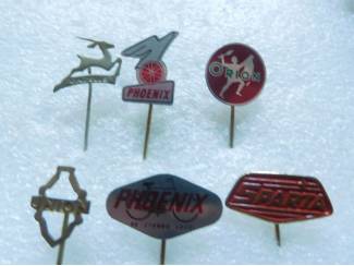 Speldjes, Pins en Buttons speldjes per 6 stuks samen voor 2 euro ( Per foto)