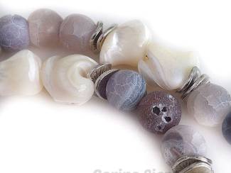 Kettingen Ketting van natuursteen