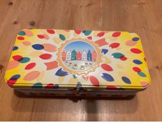 Blikken Lipton postcodeloterij blik rechthoekig reli&euml;f deksel met sluiti