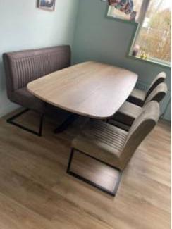 Stoelen 3 eetkamer stoelen