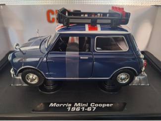 Auto's Mini Cooper with Roof Rack Schaal 1:18