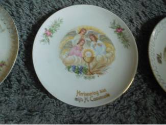 Overige Verzamelen 6 stuks communie bordjes samen voor 6 euro