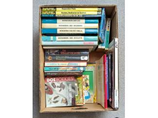 Gratis ophalen doos met boeken zie foto's
