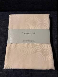 Keuken | Textiel Tafelkleed nieuw Sunny Flowers 140 x 220 cm tafellaken.