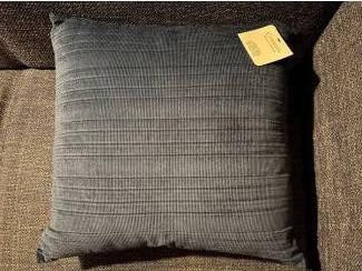 Woonaccessoires | (sier-)kussens & hoezen Blauw corduroy kussen nieuw 45 x 45 cm