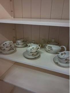 zeer mooi oud 12 delig thee servies