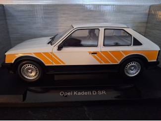 Auto's Opel Kadett D SR 1983 Schaal 1:18