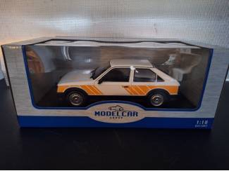 Auto's Opel Kadett D SR 1983 Schaal 1:18