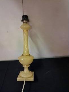 Lampen mooie marmeren schemerlamp poot