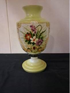 zeer mooie gave oude opeline vaas