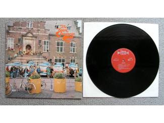 The Happy Generation &ndash; onderweg 13 nrs LP ZGAN