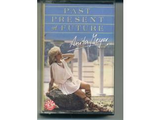Cassettebandjes Anita Meyer &ndash; Past, Present And Future 11 nrs cassette 1982