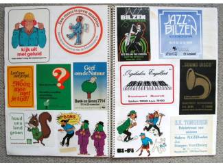 Stickers Boek met ongeveer 350 verschillende stickers mooie staat