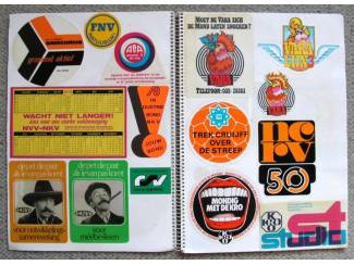 Stickers Boek met ongeveer 350 verschillende stickers mooie staat