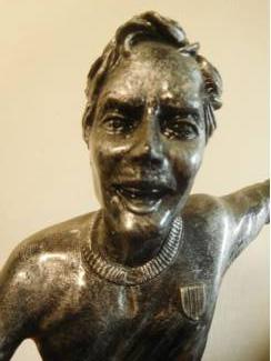 Balsporten mooi groot beeld van een voetballer