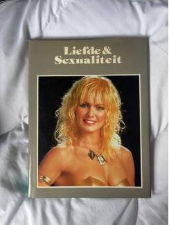 Boeken Partij 23 boeken Liefde & sexualiteit