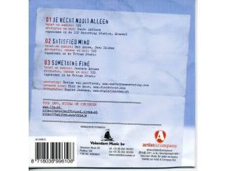 Cd Singles 3JS Je vecht nooit alleen songfestival CD single NIEUWSTAAT