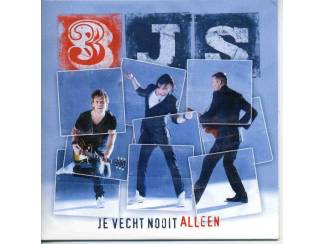 3JS Je vecht nooit alleen songfestival CD single NIEUWSTAAT