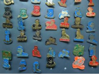 Speldjes, Pins en Buttons veel speldjes mag per stuk