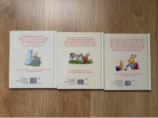 Kinderboeken Kleine Huppel op de boerderij.