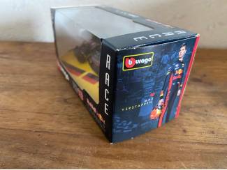 Formule 1 Red Bull RB13 - Max Verstappen - Aston Martin