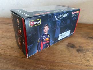 Formule 1 Red Bull RB13 - Max Verstappen - Aston Martin