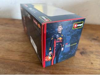 Formule 1 Red Bull RB13 - Max Verstappen - Aston Martin