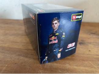 Formule 1 Red Bull RB12 - Max Verstappen - TAG Heuer