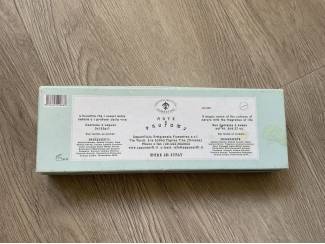 Lichaamsverzorging Set van drie &ldquo;Arte e Profumi" zepen