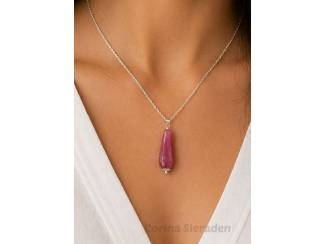 Kettingen Ketting van natuursteen