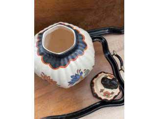 Keramiek en Aardewerk Vintage keramieken dekselpot van Flora Gouda Holland