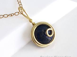 Kettinghangers Vergulde hanger met lapis lazuli
