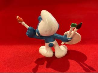 Poppetjes en Figuurtjes Schildersmurf met kwasten en palet. Hoogte 5 cm. Peyo Bully.