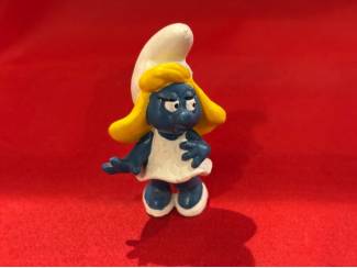 Poppetjes en Figuurtjes Smurfin. Hoogte 5 cm. Schleich Peyo 1971